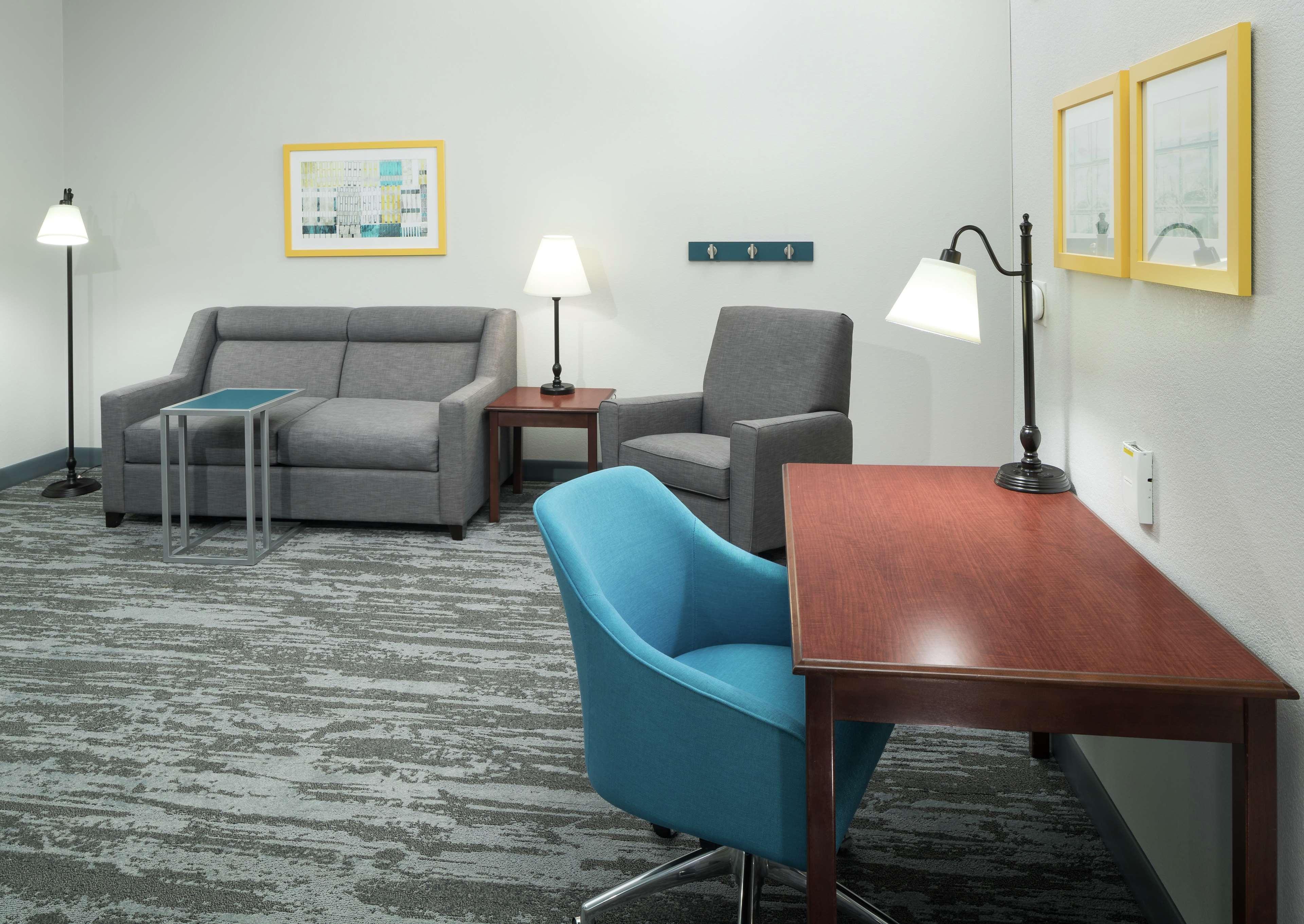Hampton Inn & Suites Rochester-North Bagian luar foto