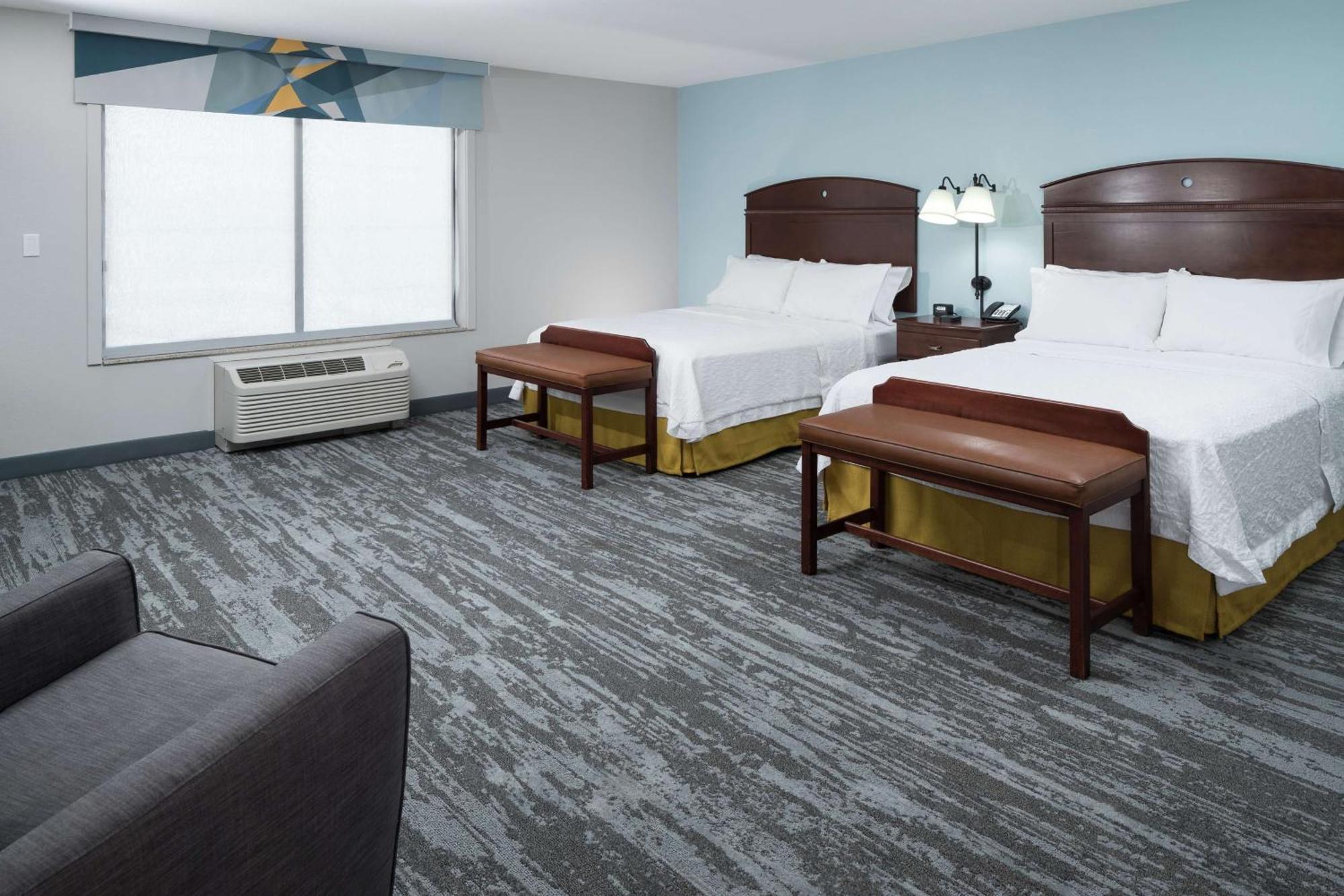 Hampton Inn & Suites Rochester-North Bagian luar foto