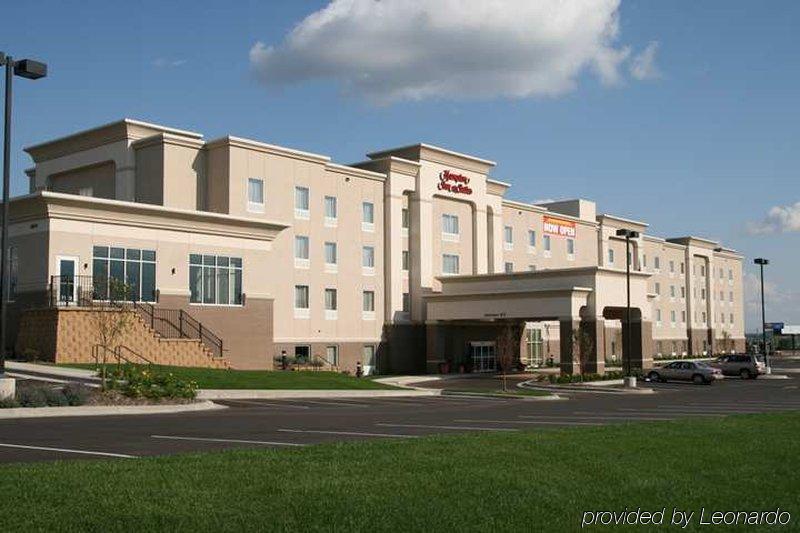 Hampton Inn & Suites Rochester-North Bagian luar foto