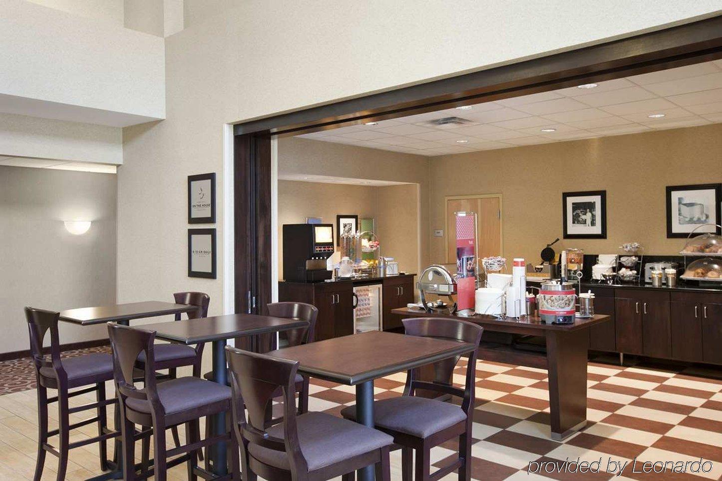 Hampton Inn & Suites Rochester-North Restoran foto